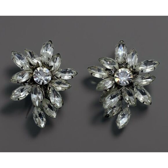 Vintage Rhinestone Clip-On Earrings – Sparkling Floral Statement - Picture 11 of 11